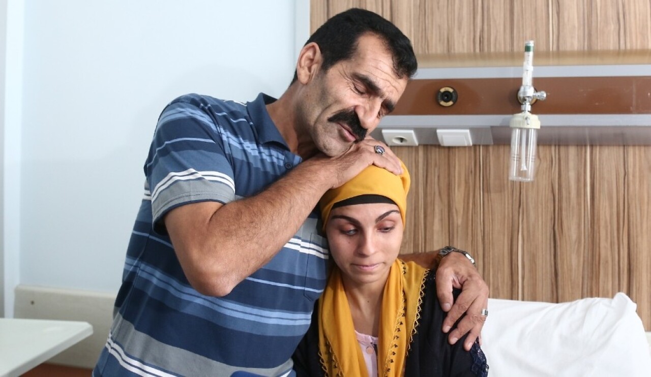 21 sene sonra ilk defa gördü