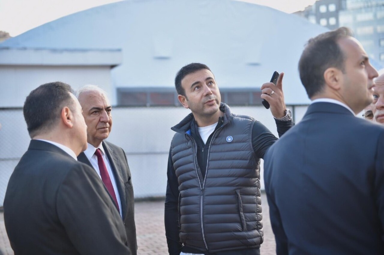 Başkan Akpolat, Levent Mahallesi’nde incelemelerde bulundu