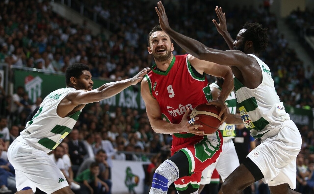 Basketbol Süper Ligi: Bursaspor: 77 - Pınar Karşıyaka: 85