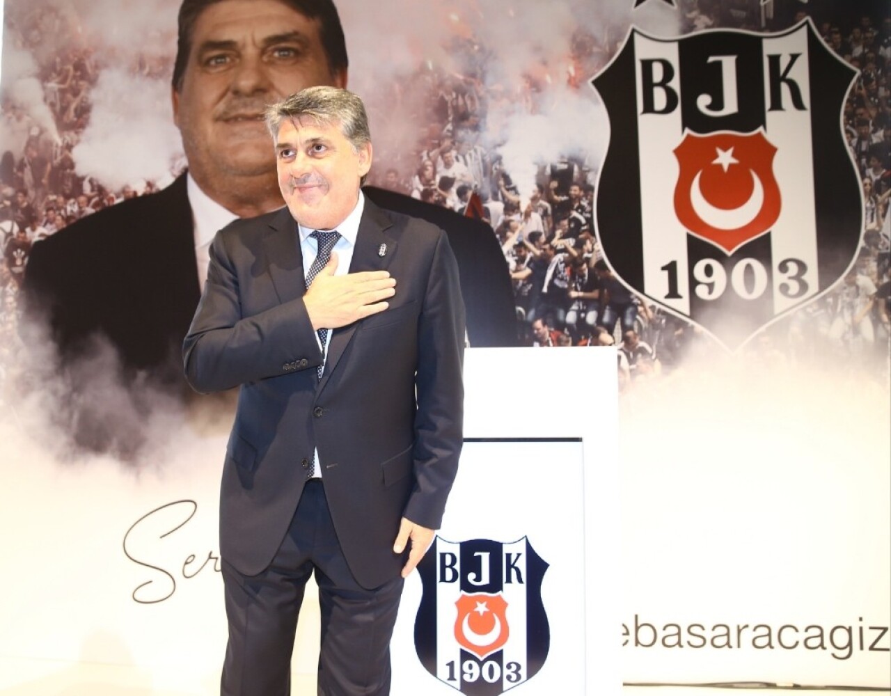 Beşiktaş Başkan adayı Serdal Adalı, listesini tanıttı