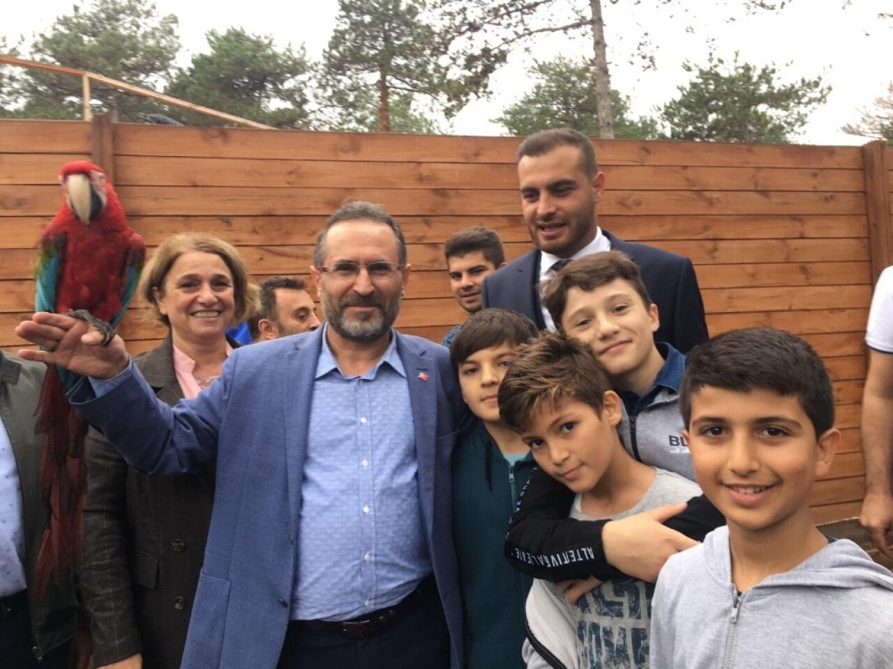 Çekmeköy’de şehit ve gazi çocukları hayvanat bahçesini gezdi