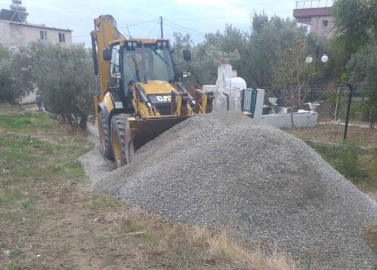 Erdek-Narlı yolu tamir edildi