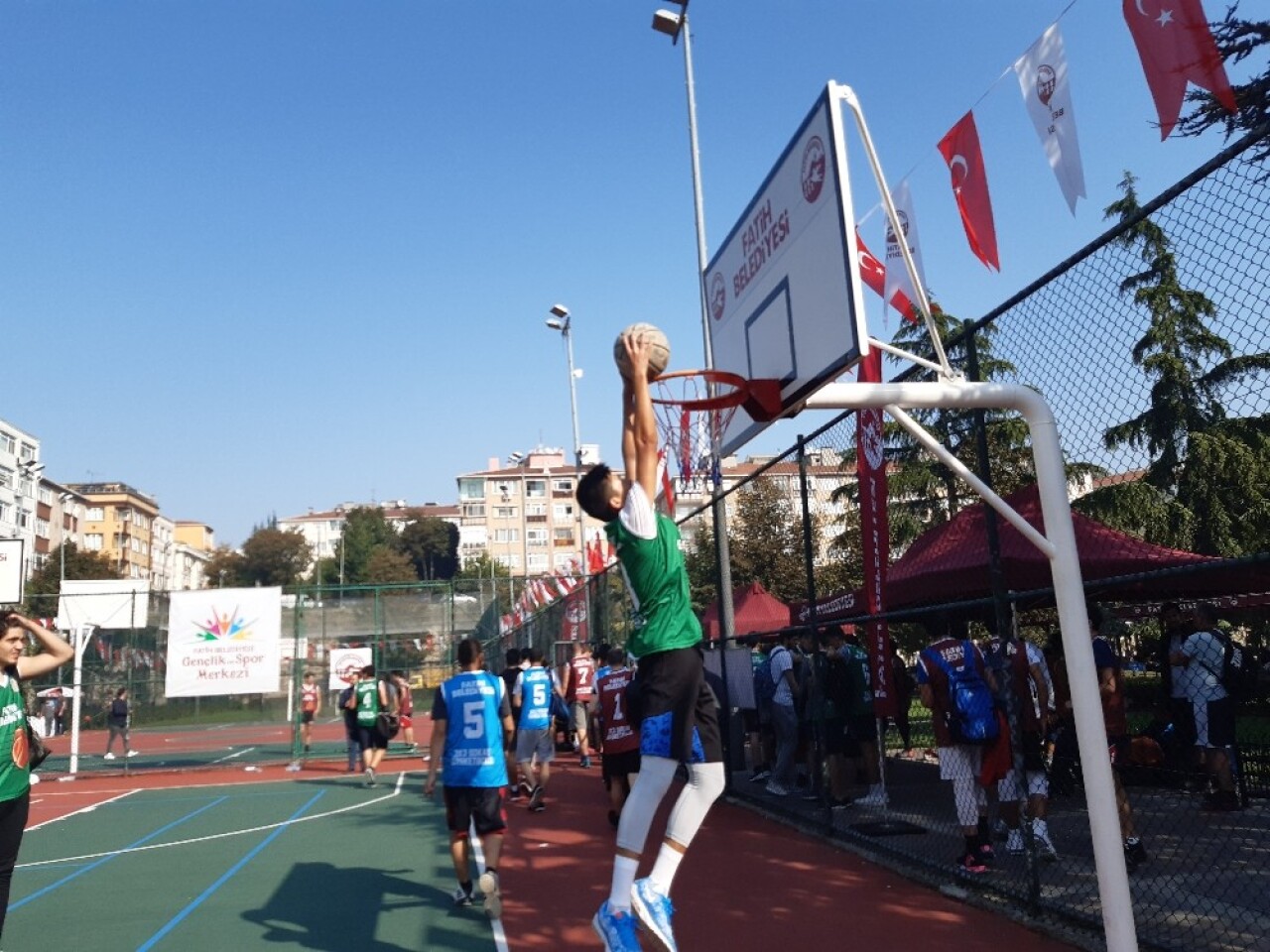 Fatih’te 3x3 Sokak Basketbolu Turnuvası başladı