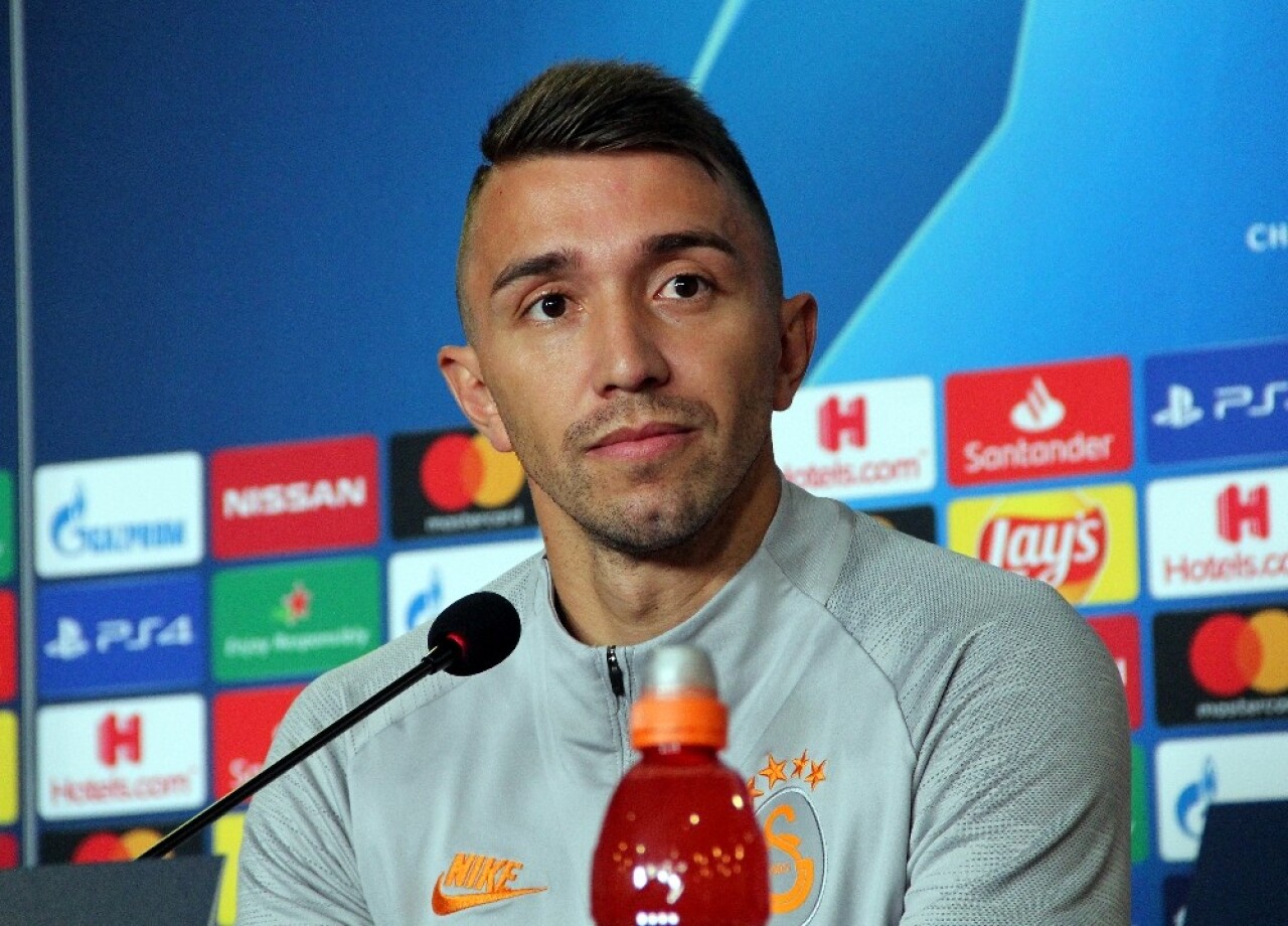 Fernando Muslera: "Taraftarlarımız sahayı Real Madrid’e yine cehenneme çevirecektir"