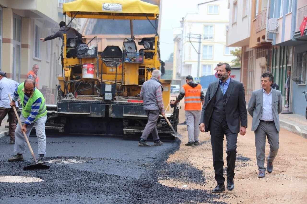 Gürsu’nun yollarına asfalt ışıltısı