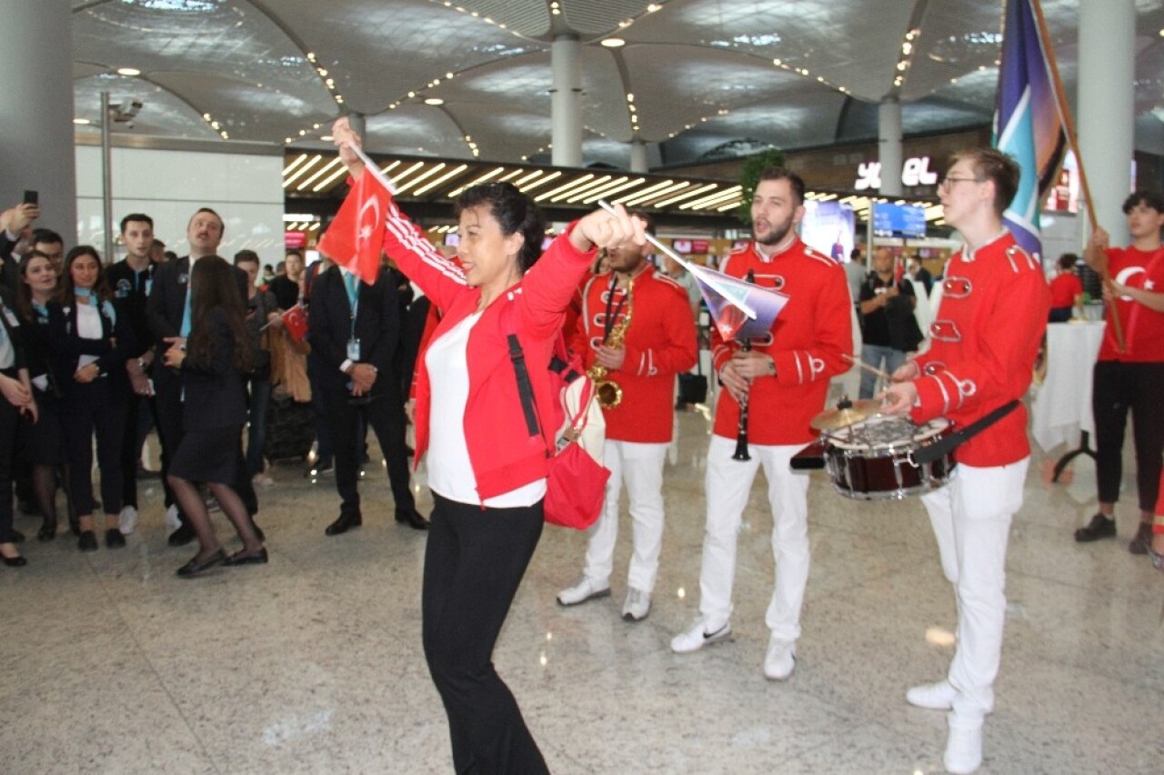 İstanbul Havalimanı 1. Yaşını "95 artı 1." yaş sloganıyla kutluyor