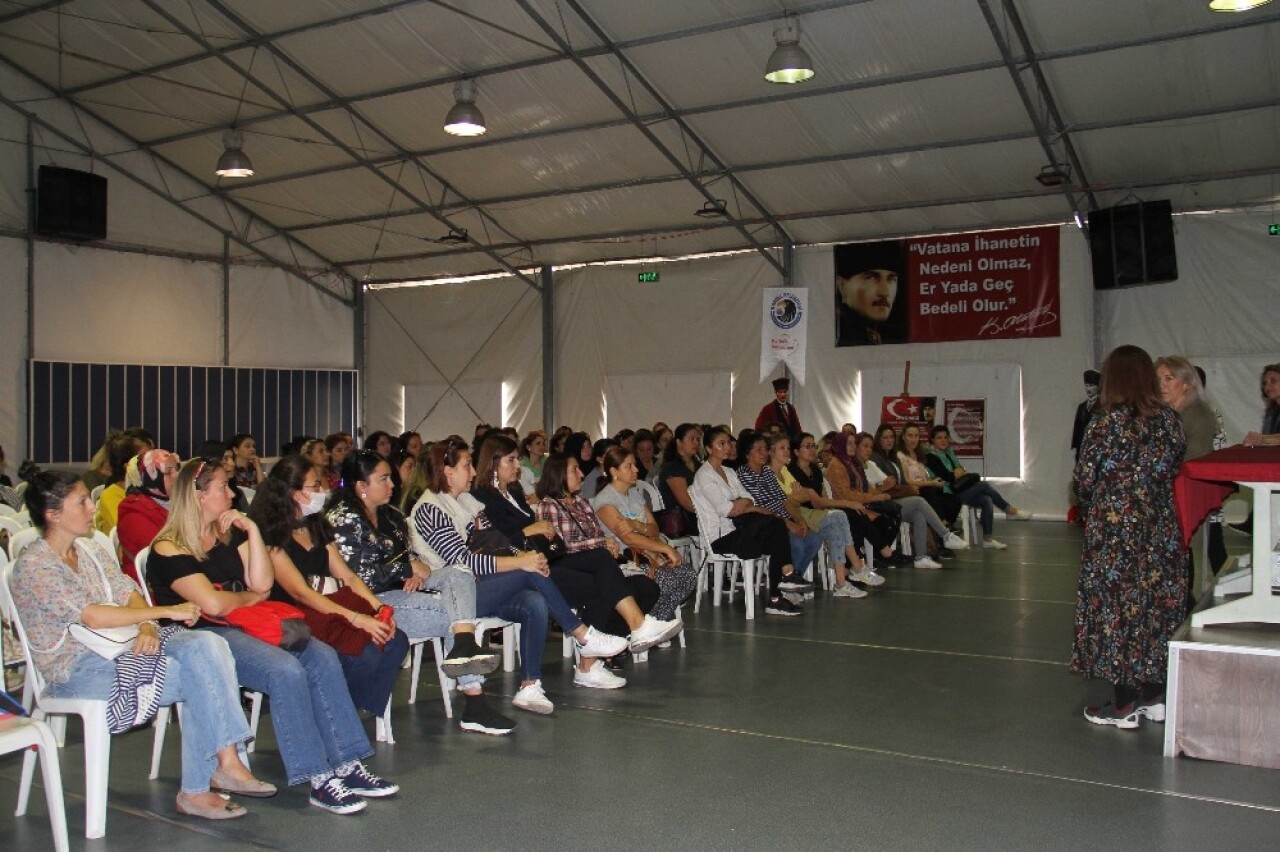 Kartal Belediyesi’nin ‘Anne Destek Programı’ başladı