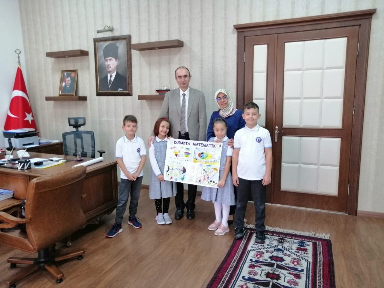 Matematik korkusunu duraklara asılacak karikatürlerle yenecekler