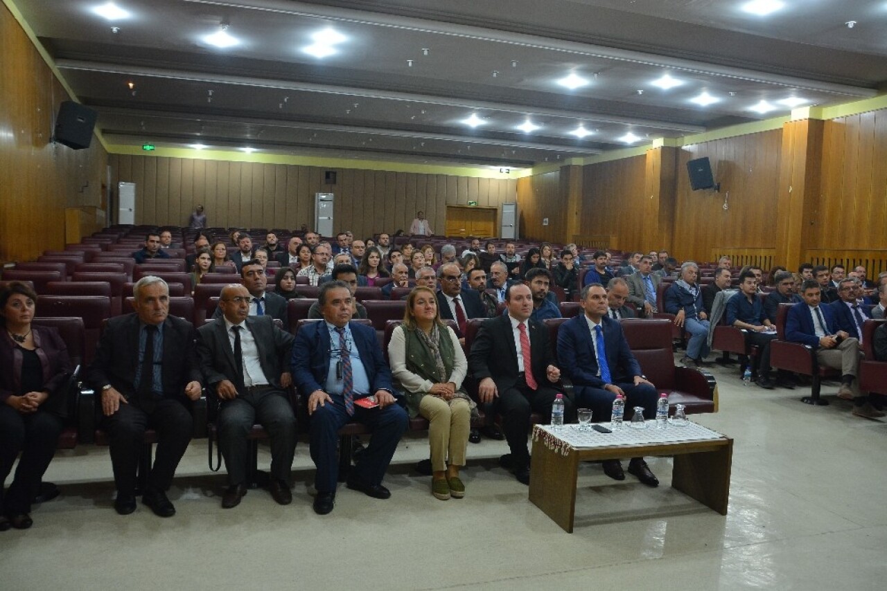 Meslek lisesi müdürleri ile toplantısı yapıldı