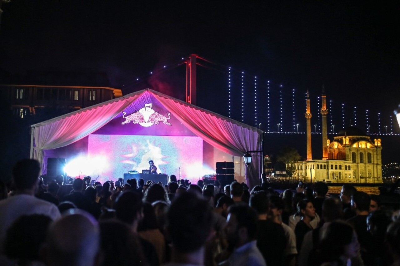 Red Bull Music Festival İstanbul 15 gün boyunca şehri müzikle ele geçirdi