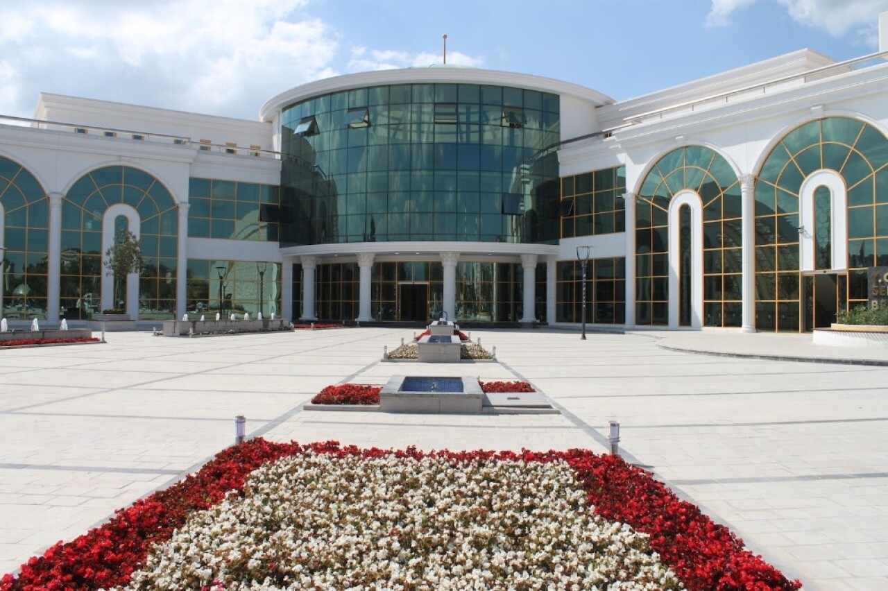 Serdivan Belediyesi’nden ‘Ulusal Bayram Günleri Ruhsatı’ uyarısı