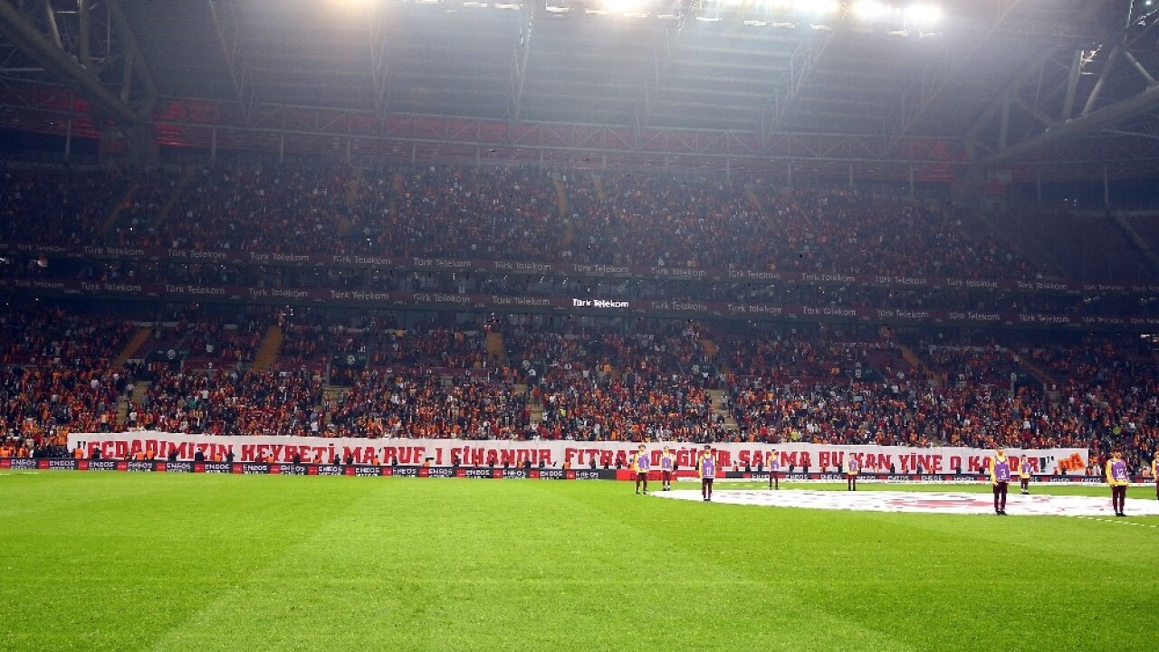 Süper Lig: Galatasaray: 2 - Sivasspor: 0 (İlk yarı)