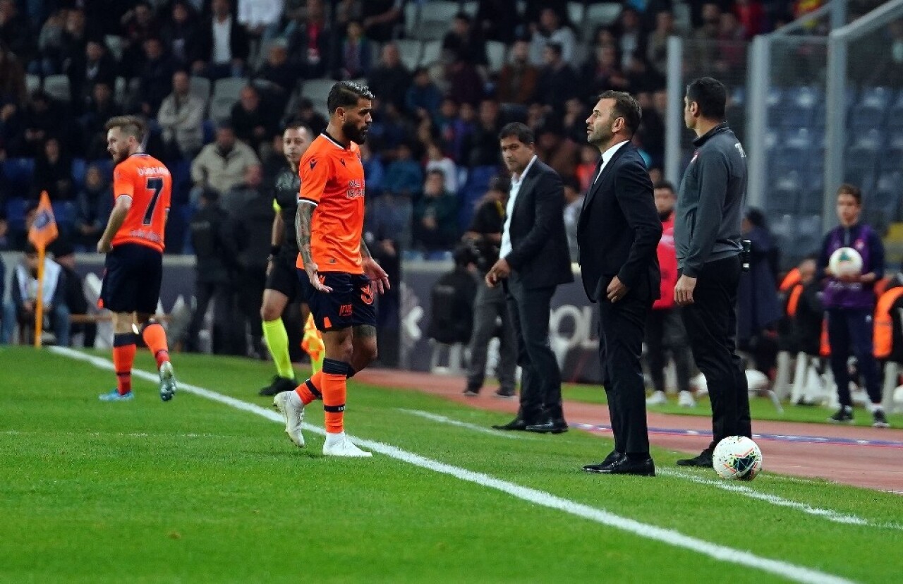 Süper Lig: Medipol Başakşehir: 2 - Trabzonspor: 2 (Maç sonucu)