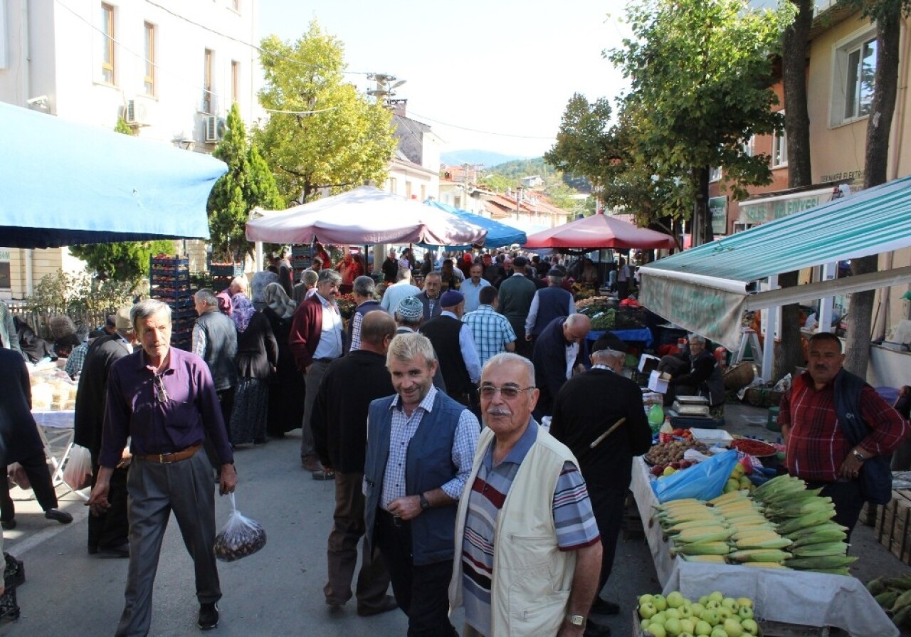 Yaz boyunca ürettiler, şimdi tüm pazarlarda kapışılıyor