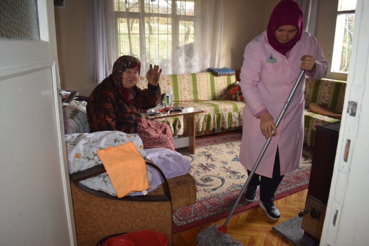 Alo Evlat Ekibi 48 haneye hizmet götürüyor