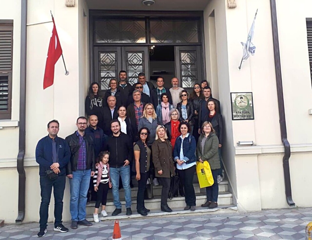 Atatürk Evi’ni ziyaret ettiler.