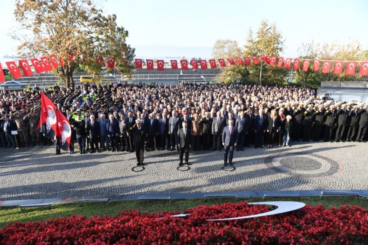 Atatürk ölümünün 81. yılından Kocaeli’de anıldı