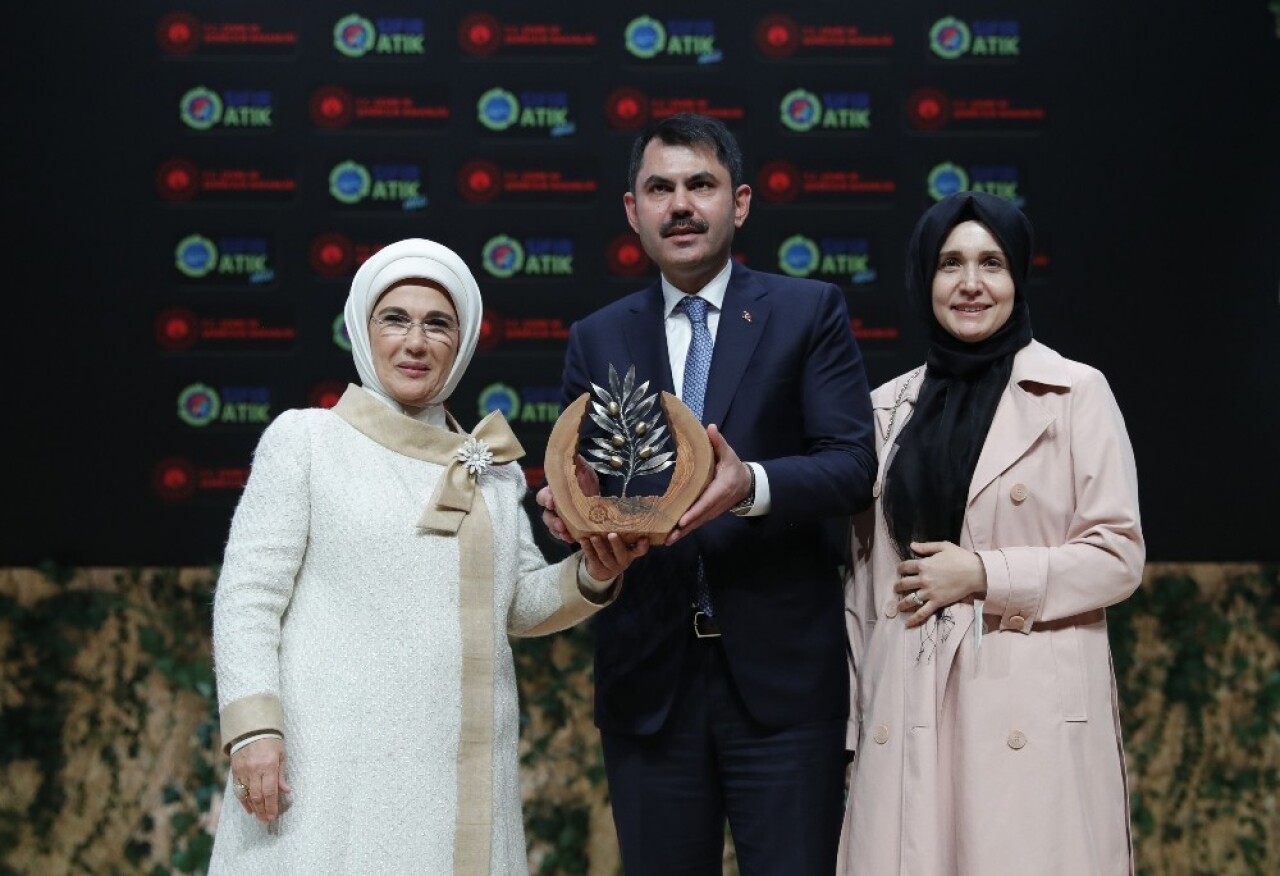 Emine Erdoğan: "2019 yılı itibariyle 25 bin kamu kurumu binasında sıfır atığa geçme hedefimizi iki ay önceden yakaladık"