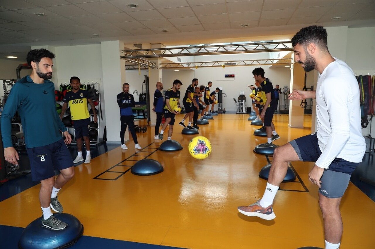 Fenerbahçe eksik çalıştı