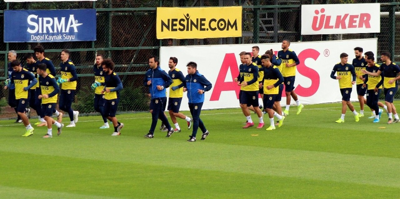 Fenerbahçe, Kasımpaşa maçı hazırlıklarına devam etti