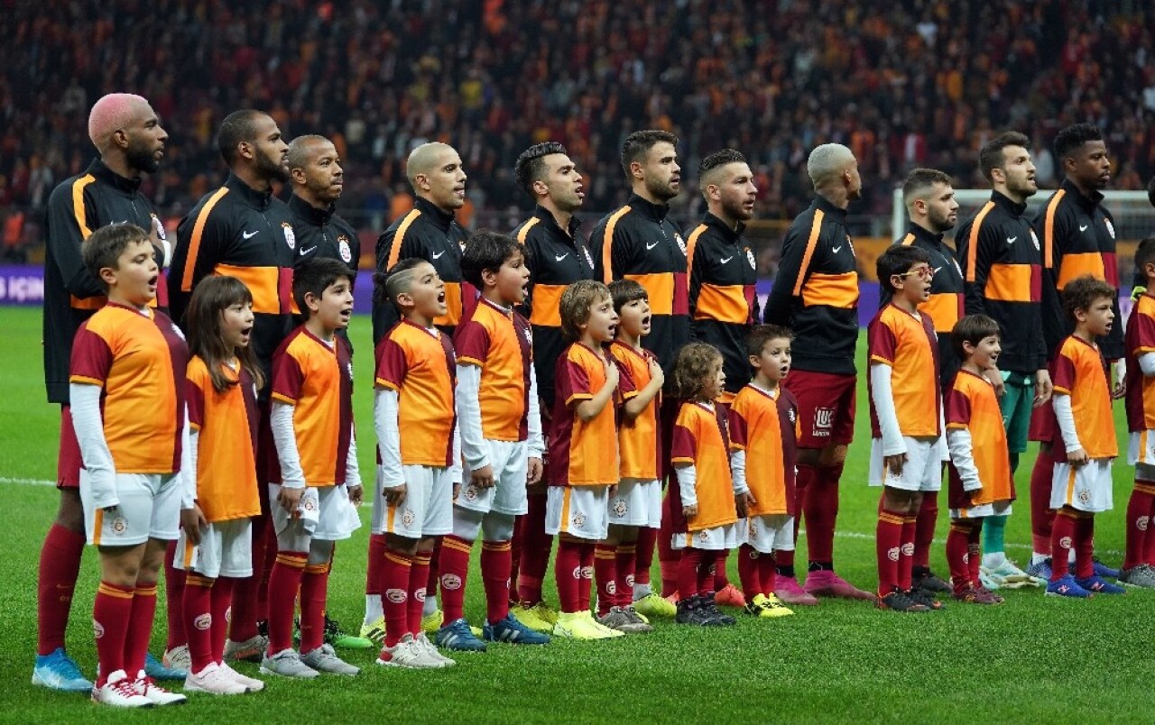 Galatasaray’da 3 değişiklik