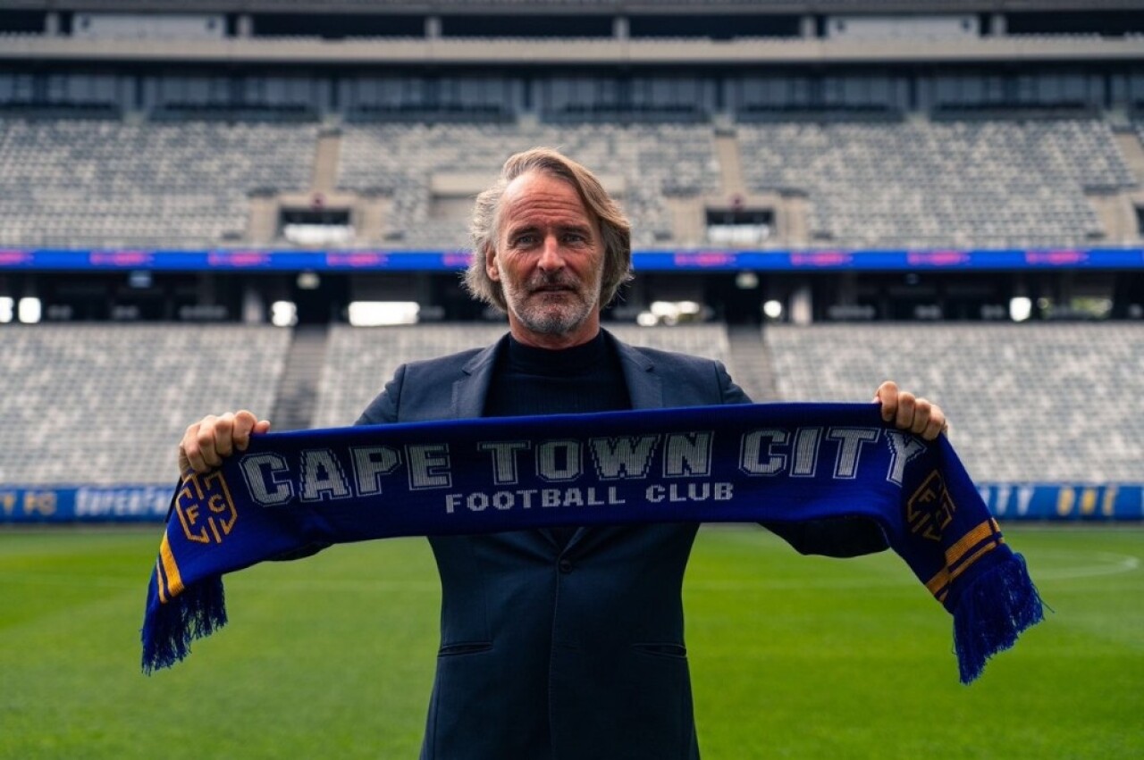 Jan Olde Riekerink, Cape Town City’nin başına geçti