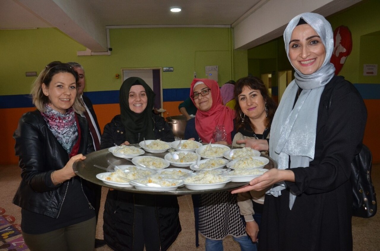 Kadriye Kemal Gürel’de pilav ayran kermesi