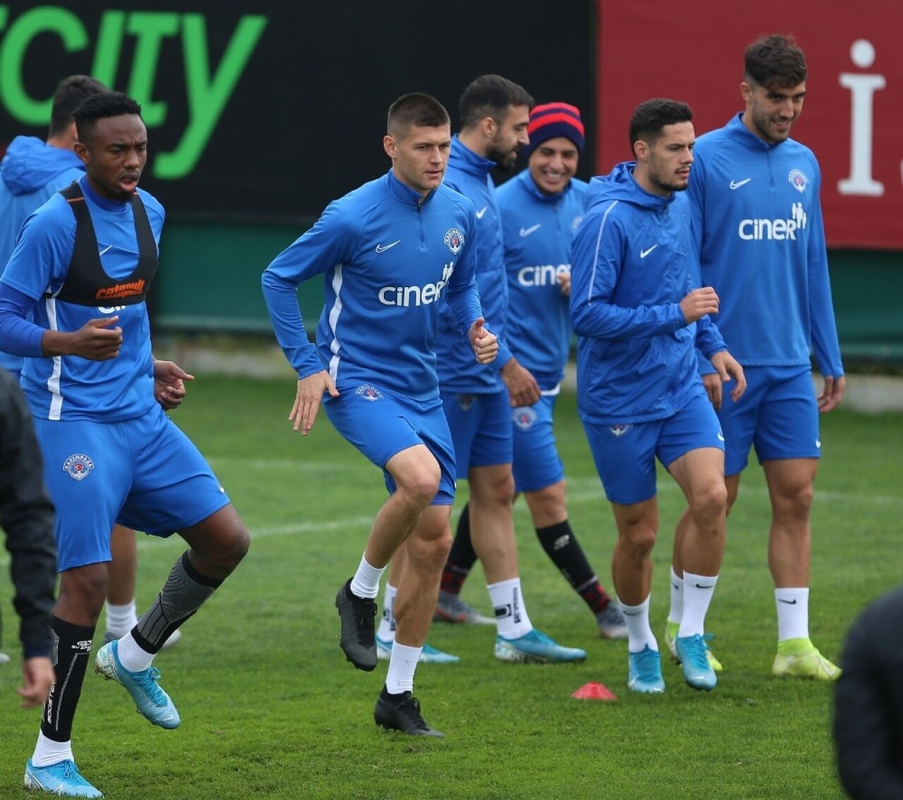 Kasımpaşa, Sivasspor maçı hazırlıklarını sürdürdü