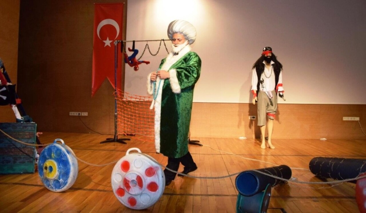 Nasrettin Hoca, Dilovalı çocuklarla buluştu