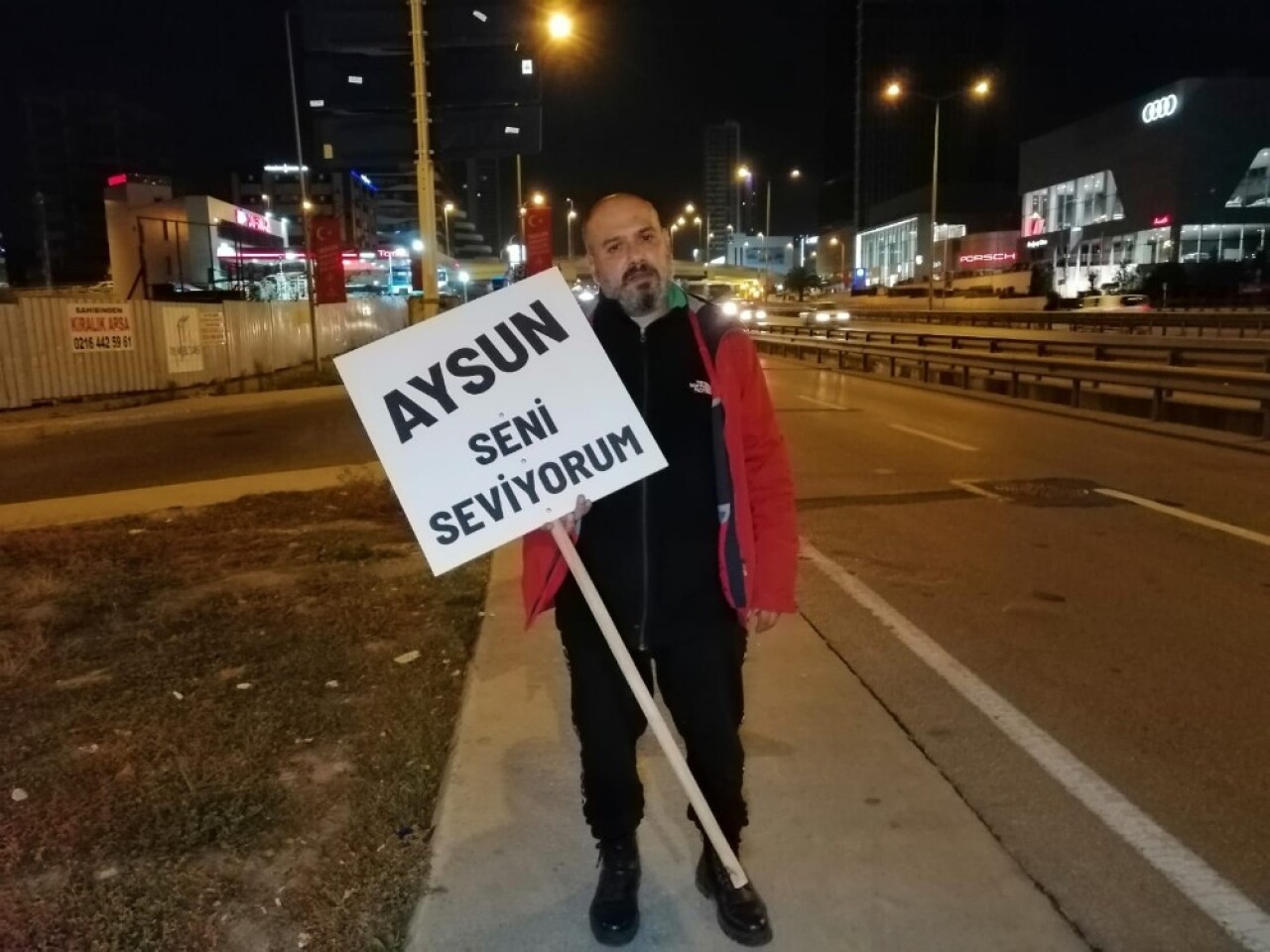 (Özel) Eşiyle barışabilmek için İstanbul’dan Ankara’ya yürüyor