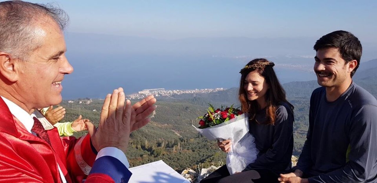 (Özel) Metrelerce yükseklikte dünya evine girdiler