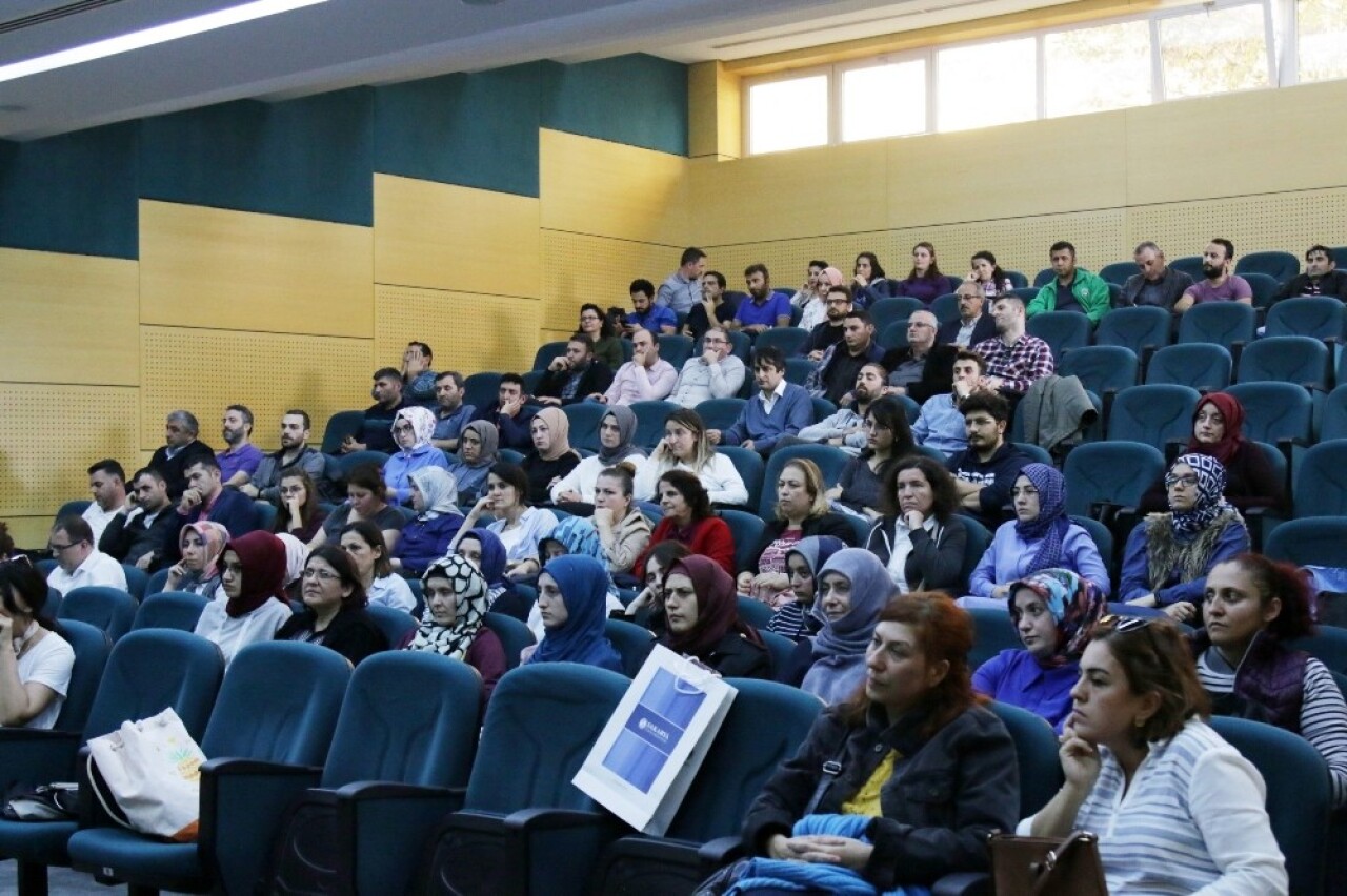 SAÜ’de ‘Nefesine Doy Yaşamına Doğ’ başlıklı eğitim düzenlendi