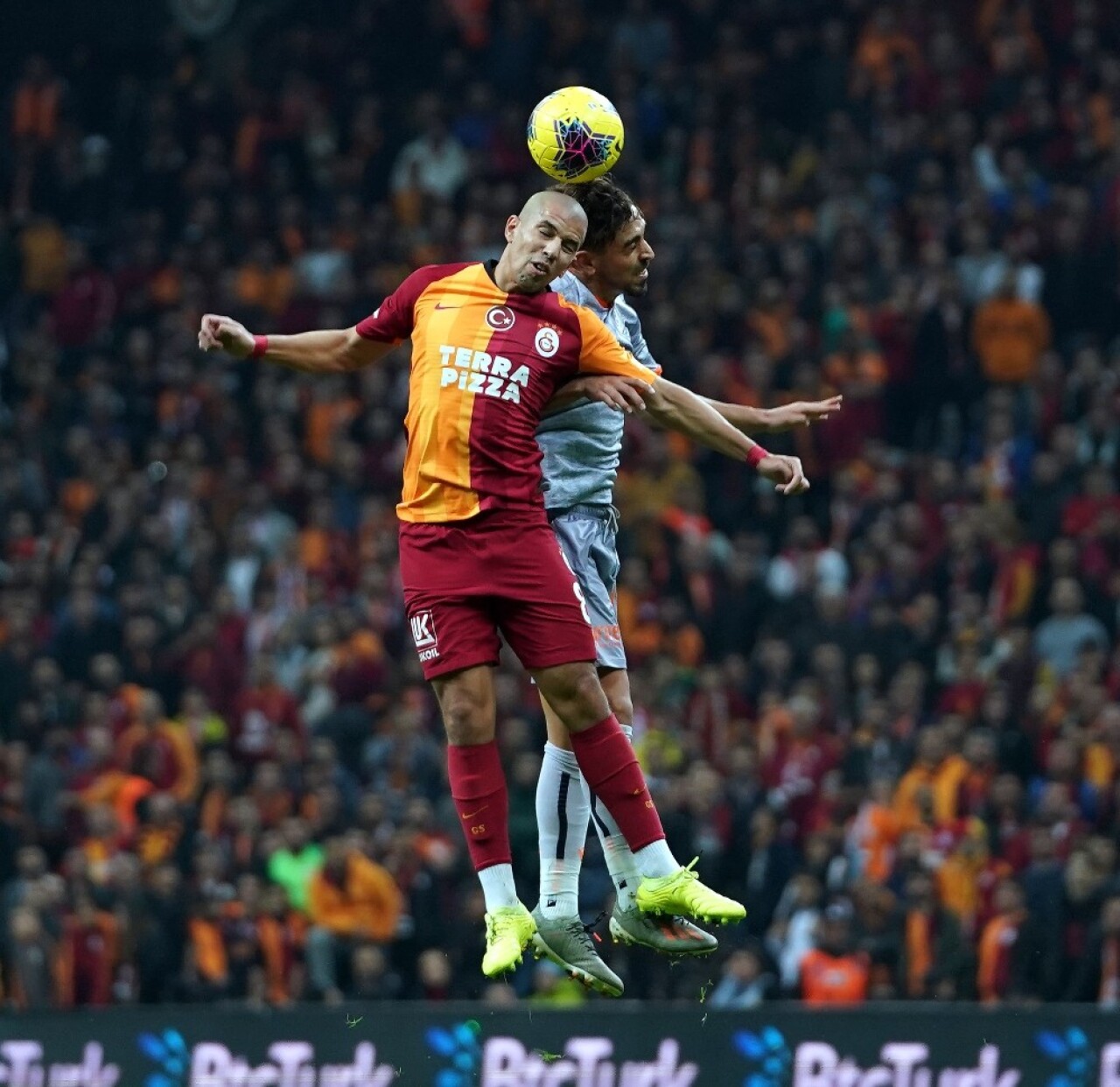 Süper Lig: Galatasaray: 0 - Medipol Başakşehir: 0 (İlk yarı)