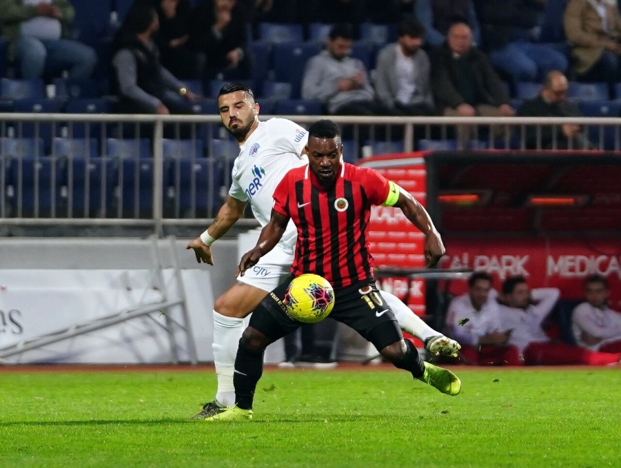 Süper Lig: Kasımpaşa: 1 - Gençlerbirliği: 2 (Maç sonucu)