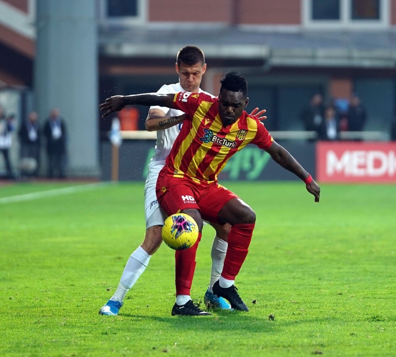 Süper Lig: Kasımpaşa: 2 - Yeni Malatyaspor: 2 (Maç sonucu)