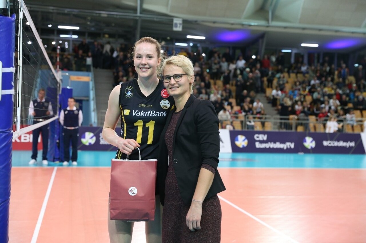 VakıfBank, Slovenya’dan zaferle döndü