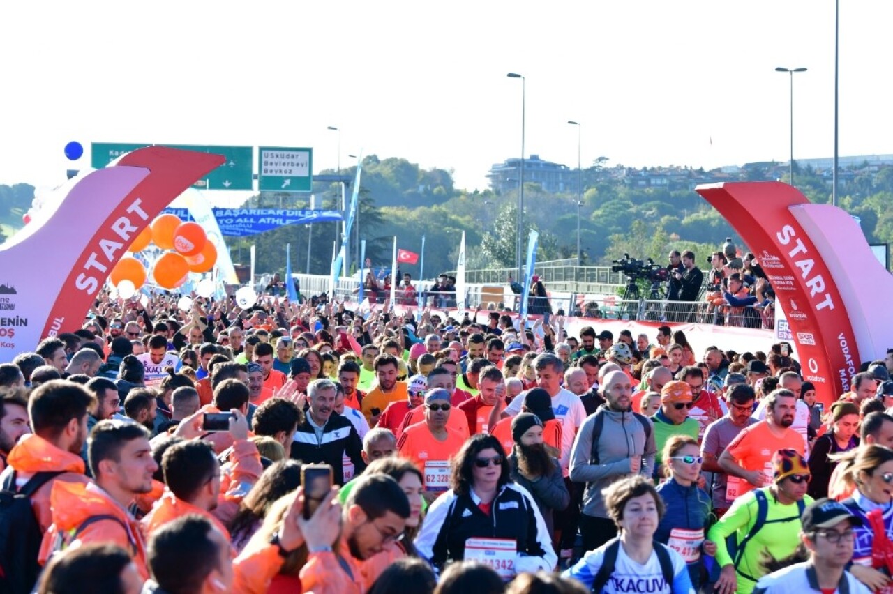 Vodafone 41’inci İstanbul Maratonu’nda bağış rekoru kırıldı