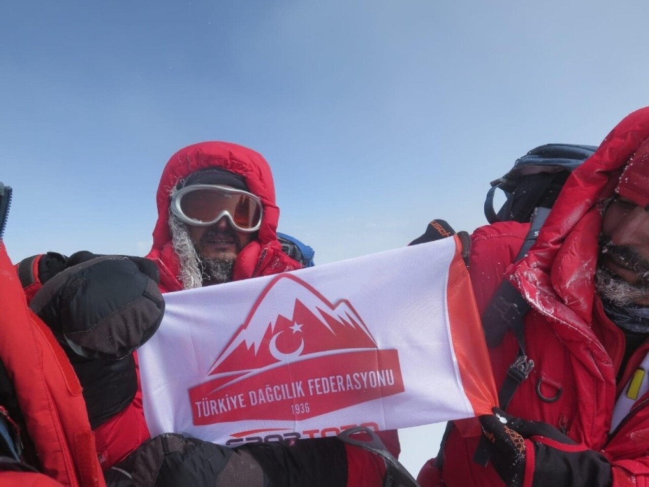 8058 metrelik tırmanışın hikâyesi