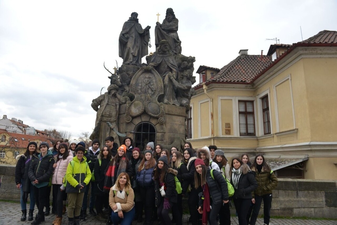 Bursalı öğrenciler Prag ve Viyana’yı fethetti