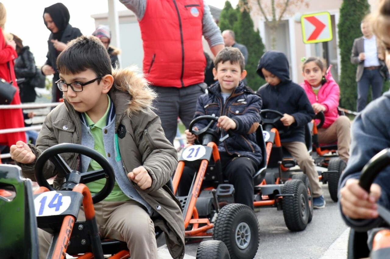 Engelli minikler Trafik Park’ta buluştu