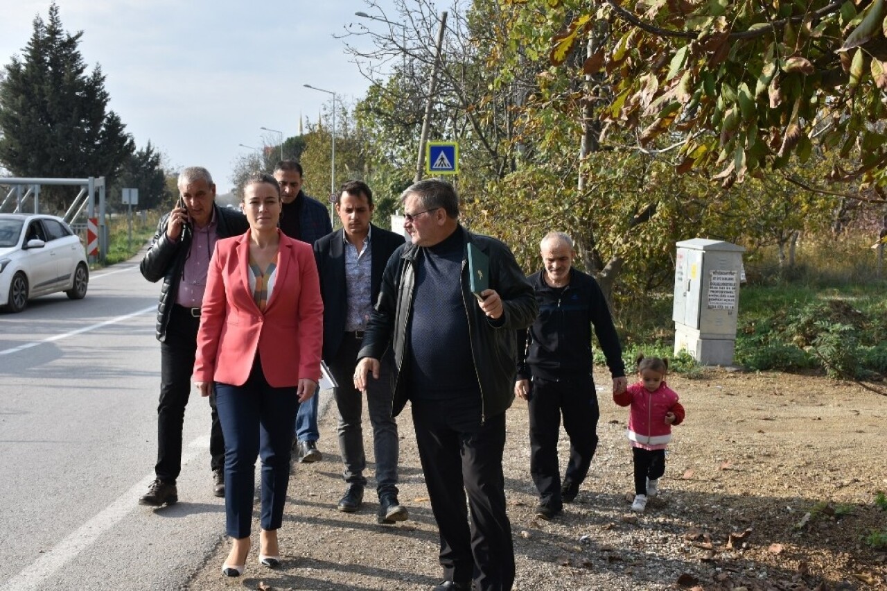 Gemlik Belediyesi sıkıntıları yerinde tespit ediyor