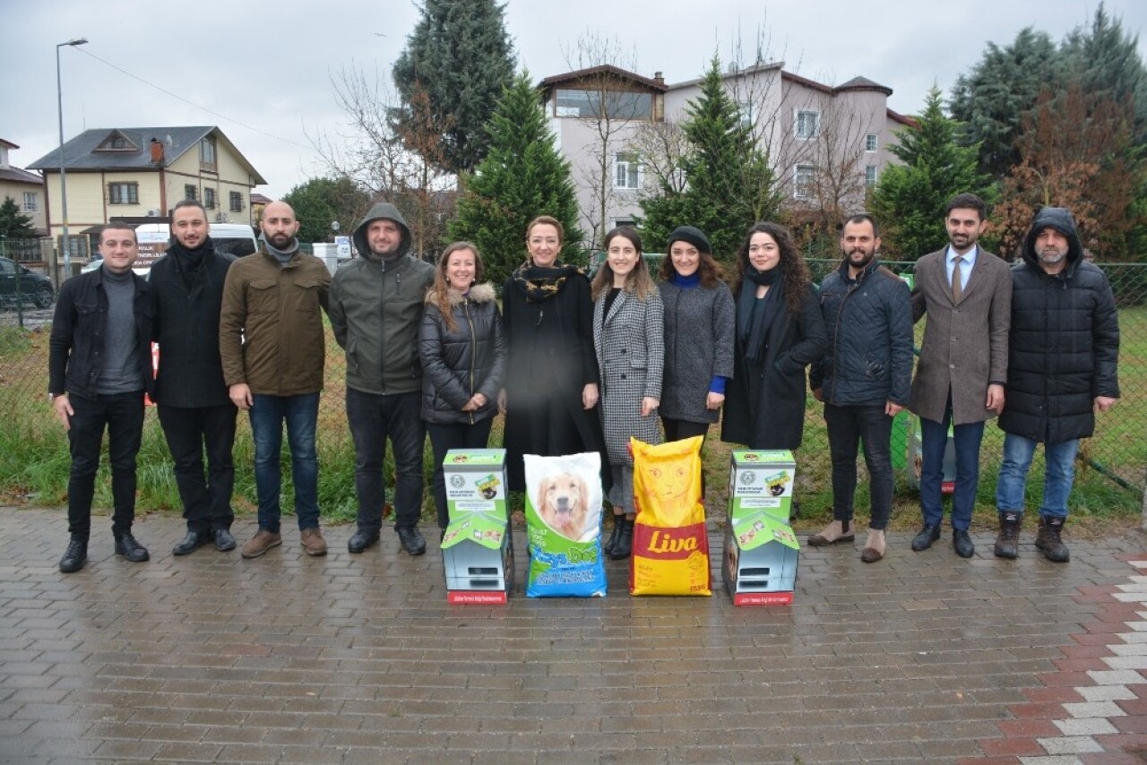 İzmit’te sokak hayvanları için anlamlı çalışma