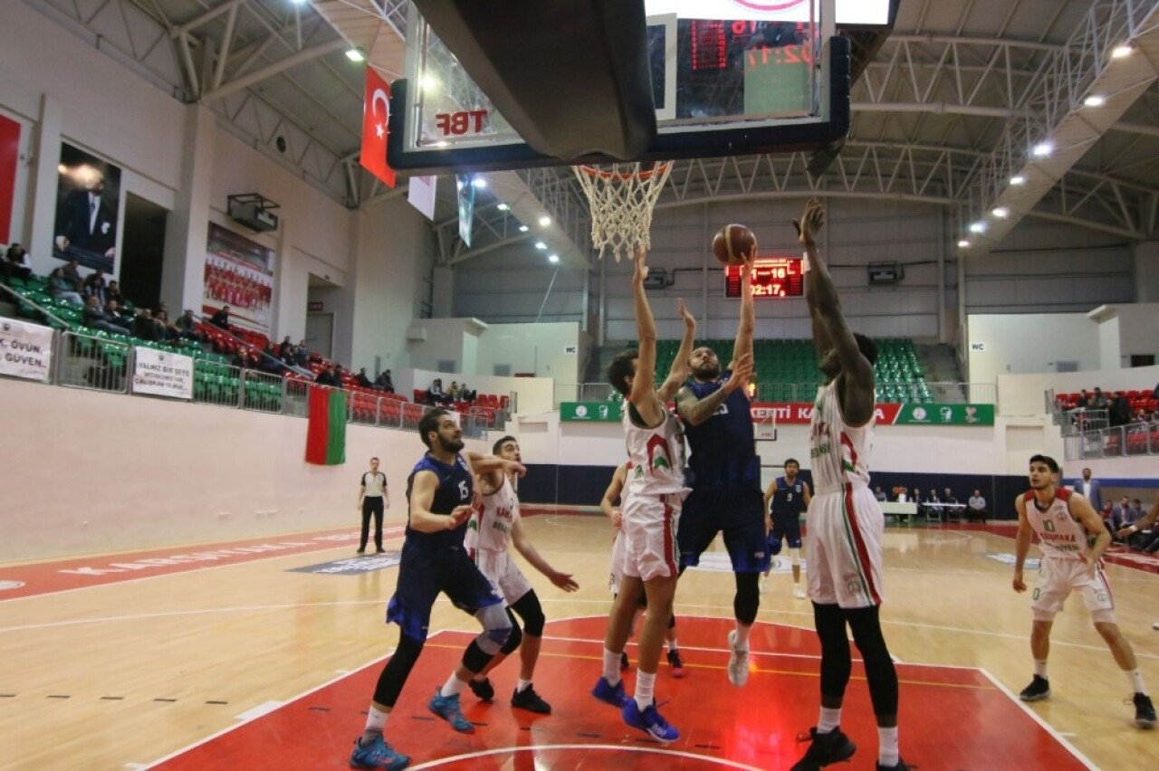 Kağıtspor’un devlerinden kritik galibiyet