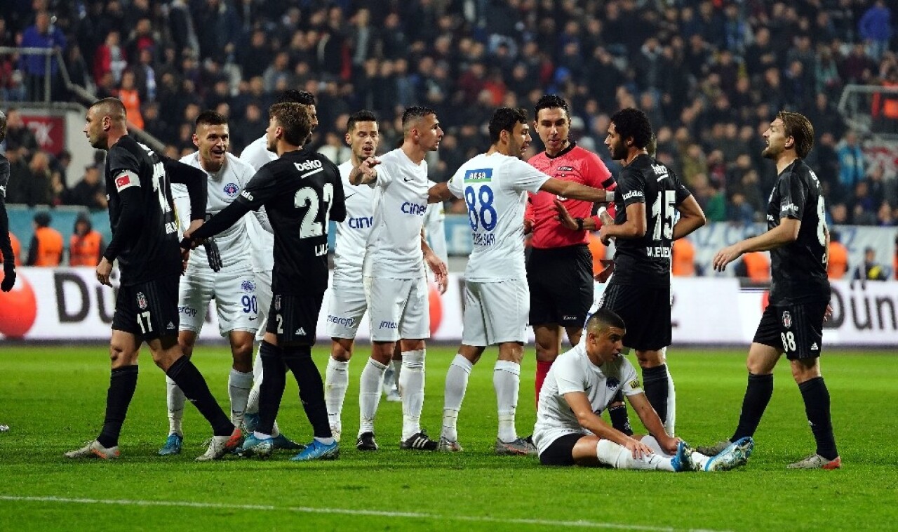Kasımpaşa galibiyet hasretini 5 maça çıkardı