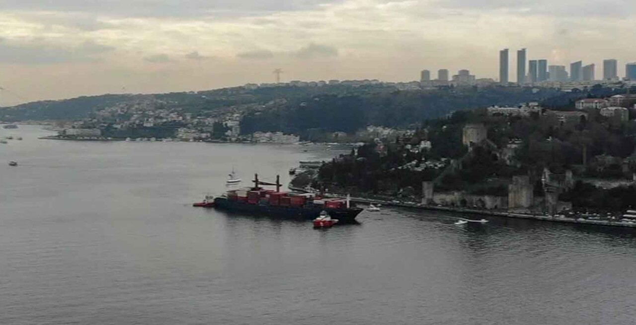 İstanbul Valiliği: “Boğaz saat 16.00’da trafiğe açılması planlanmaktadır"