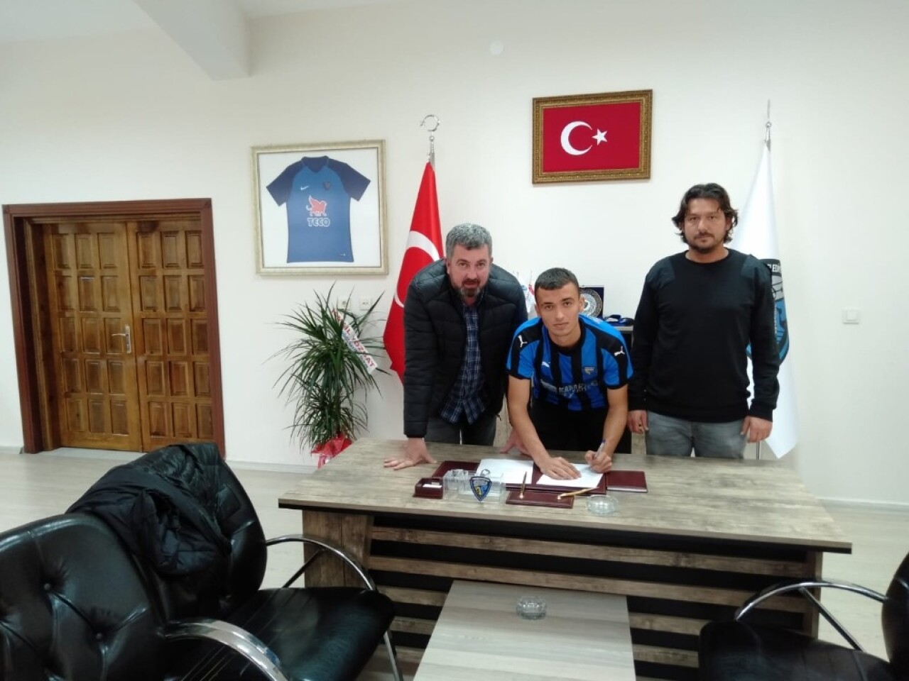 Murat Karadeniz Karacabey Belediyespor’da