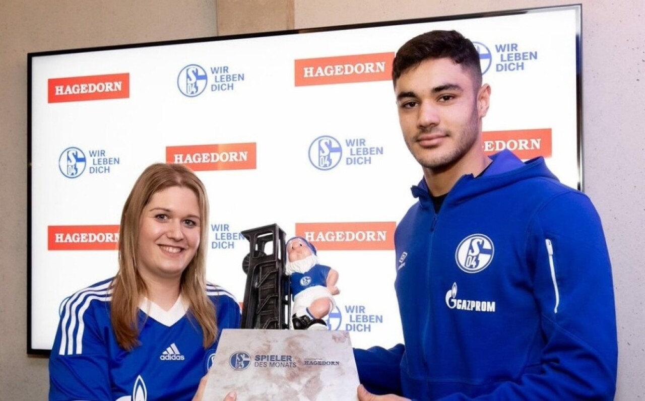 Schalke 04’de ayın oyuncusu Ozan Kabak