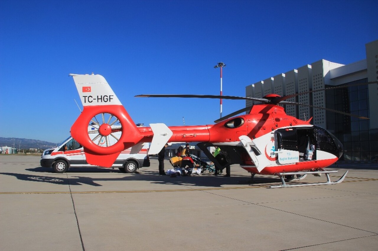 Septik şok geçiren hastaya helikopter ambulans ile sevk