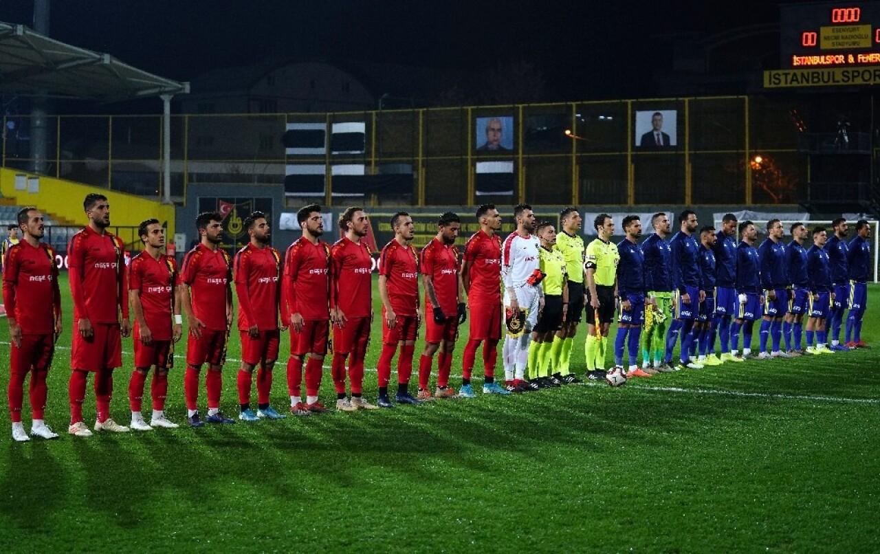 Ziraat Türkiye Kupası: İstanbulspor: 0 - Fenerbahçe: 0 (Maç devam ediyor)