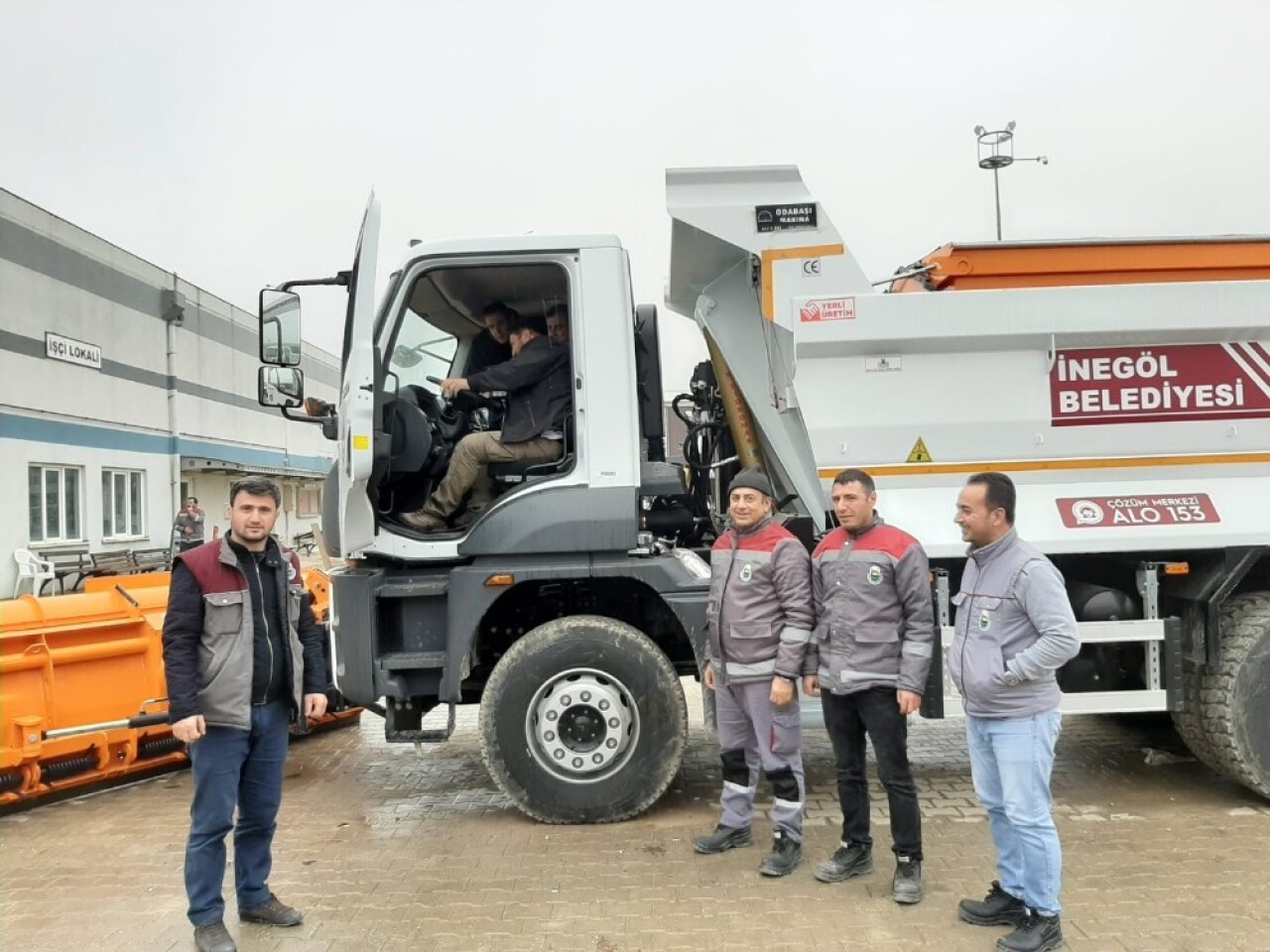 Belediye personeline güvenli ve ekonomik sürüş eğitimi